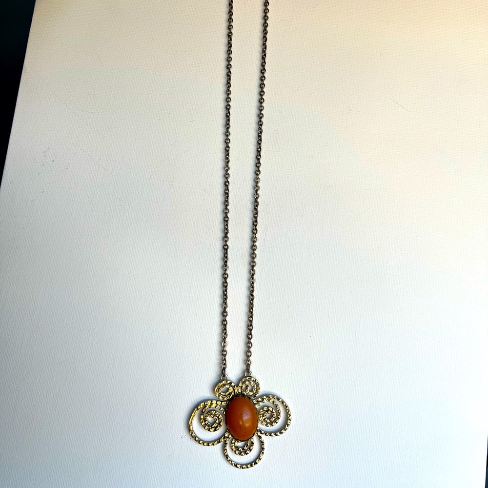 Orange stone pendant necklace